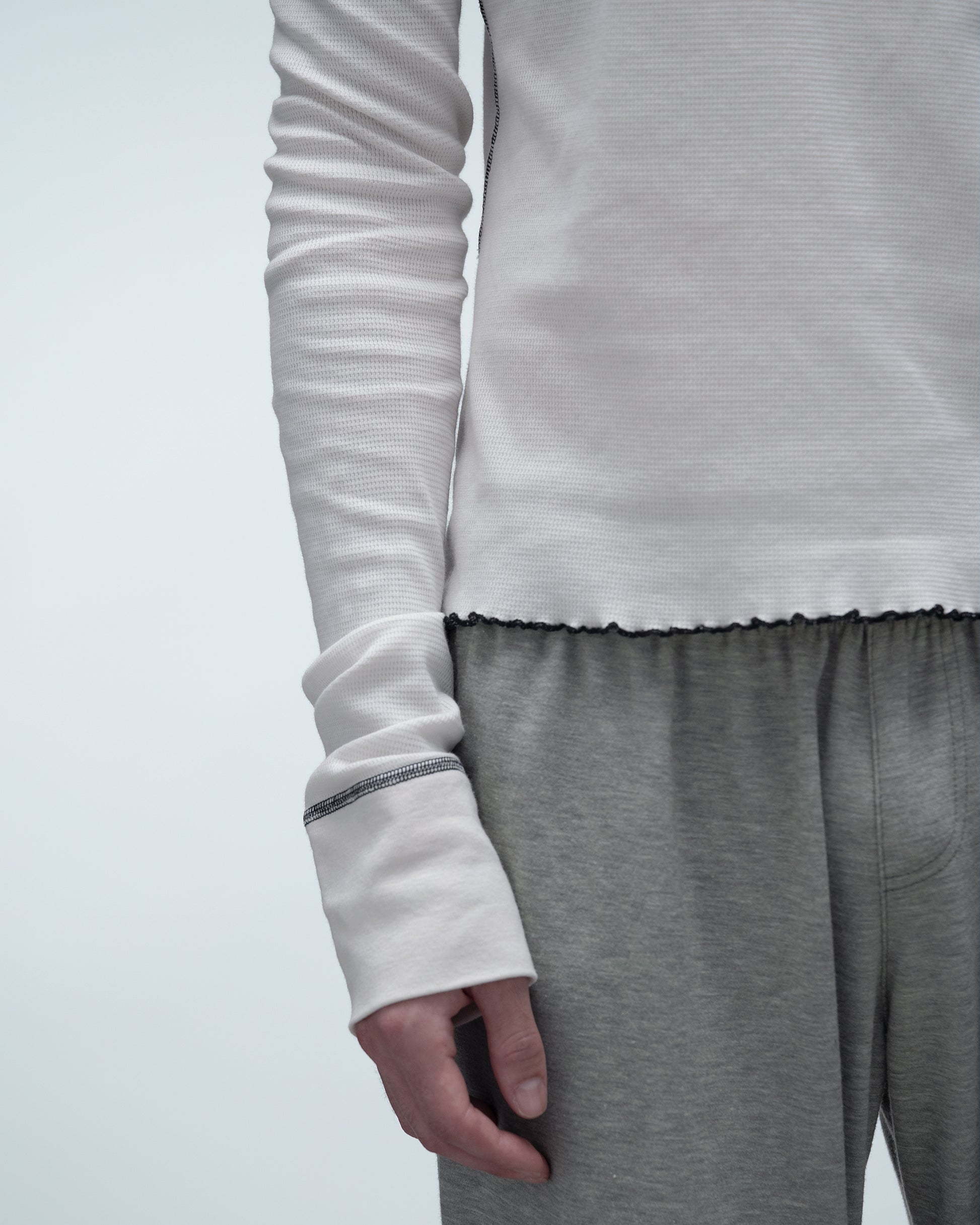 contra:longsleeve