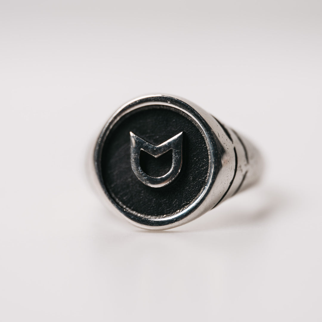 Signet Ring