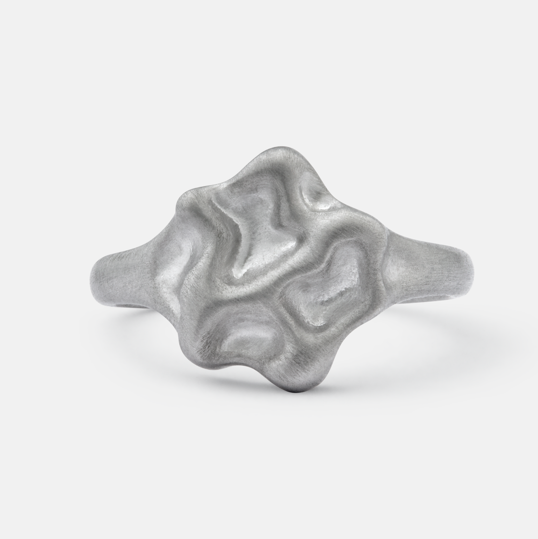 Ecume Liquid Signet Ring