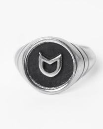 [ SIGNET RING ]