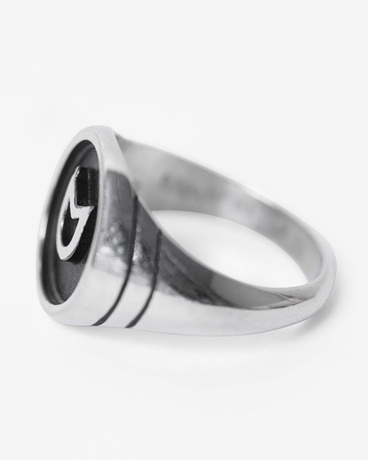 [ SIGNET RING ]