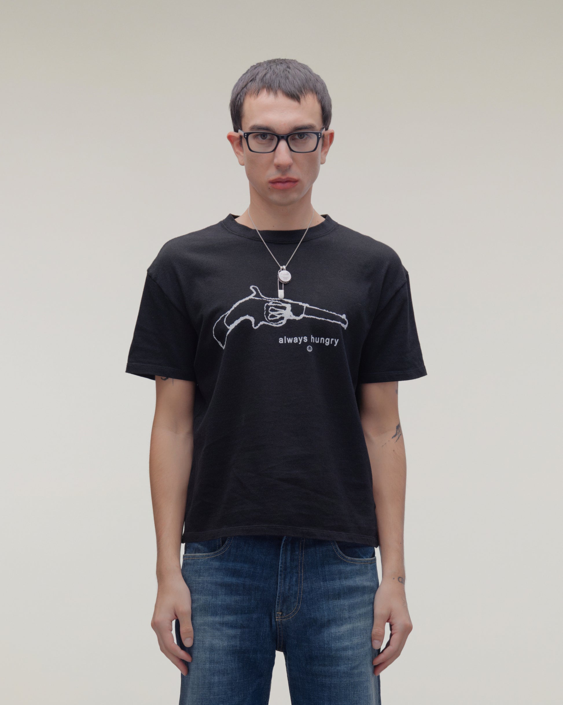 hungry:tee